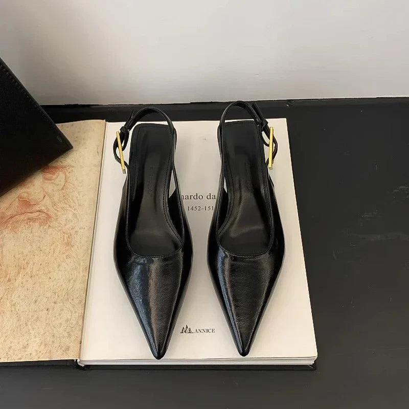 Singback Pointed Sandal